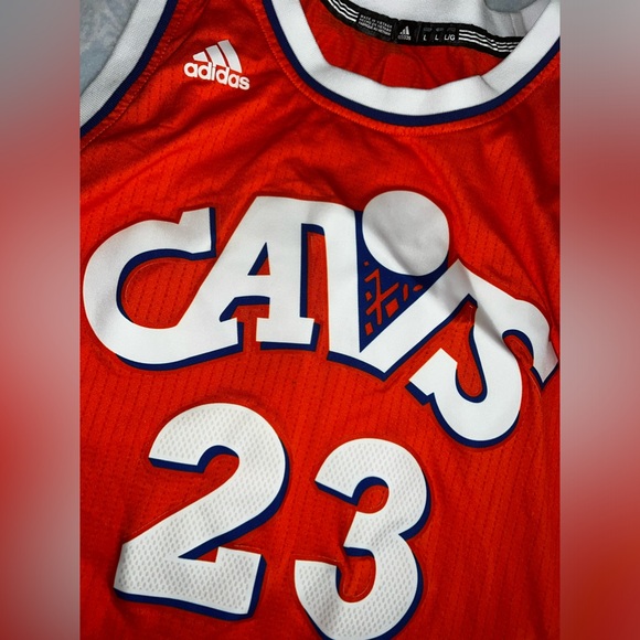 Cavs Throwback Adidas Jersey Lebron James : Feel free to make me an offer! - Picture 4 of 7